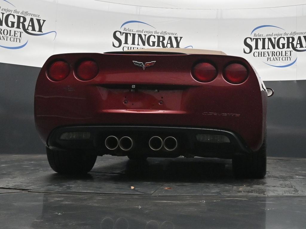 Used 2006 Monterey Red Met Tintcoat Chevrolet NA image 31