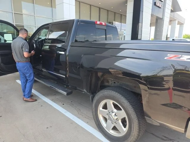 Used 2015 BLACK Chevrolet LTZ image 6