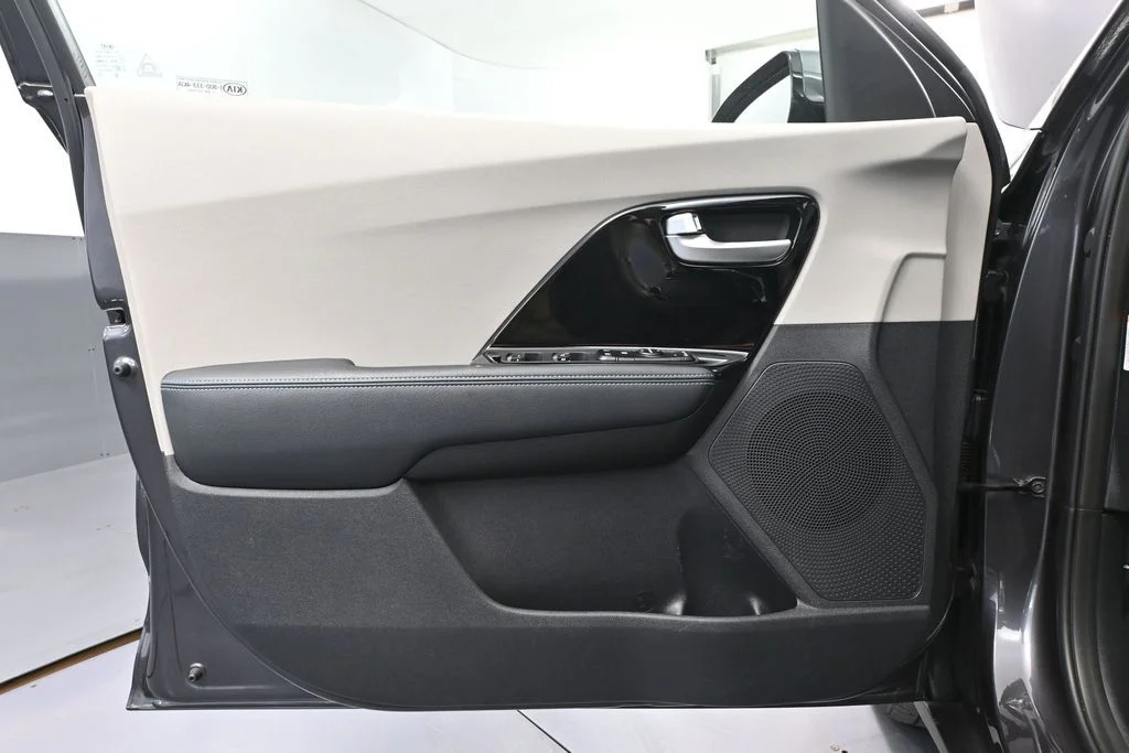 Used 2019 Gray Kia EX image 18