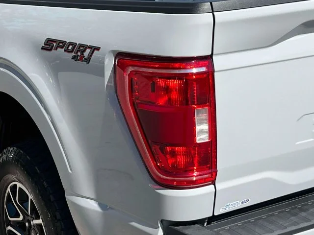 Used 2023 Avalanche Ford XLT image 10