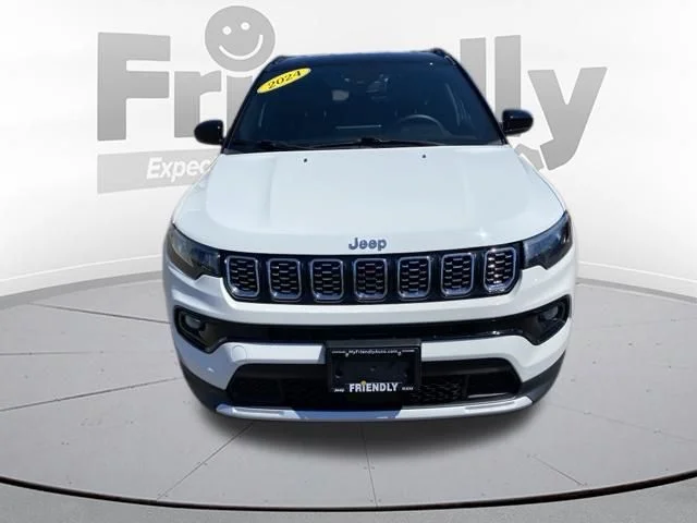 Used 2024 White Jeep Limited image 8