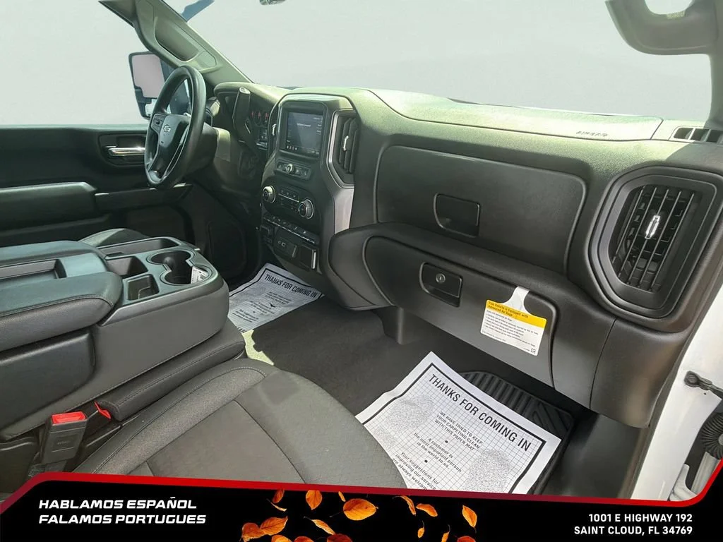Used 2024 Summit White Chevrolet Custom image 30