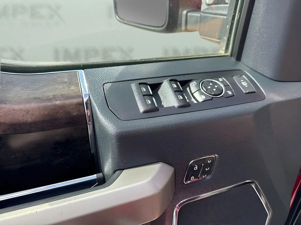Used 2022 Red Ford Lariat image 27