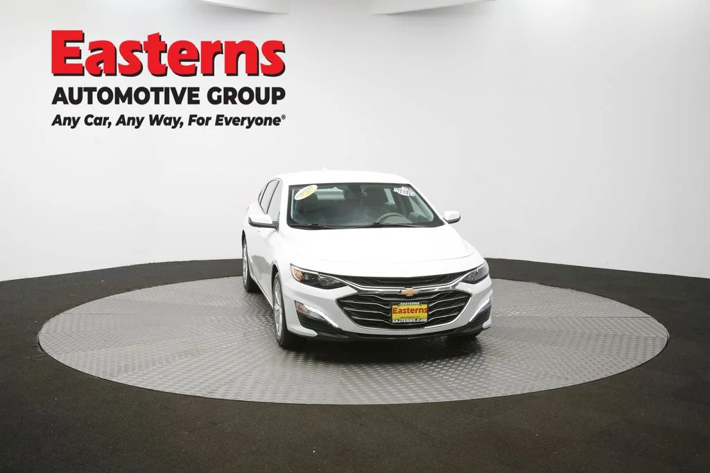 Used 2022 White Chevrolet LT image 48