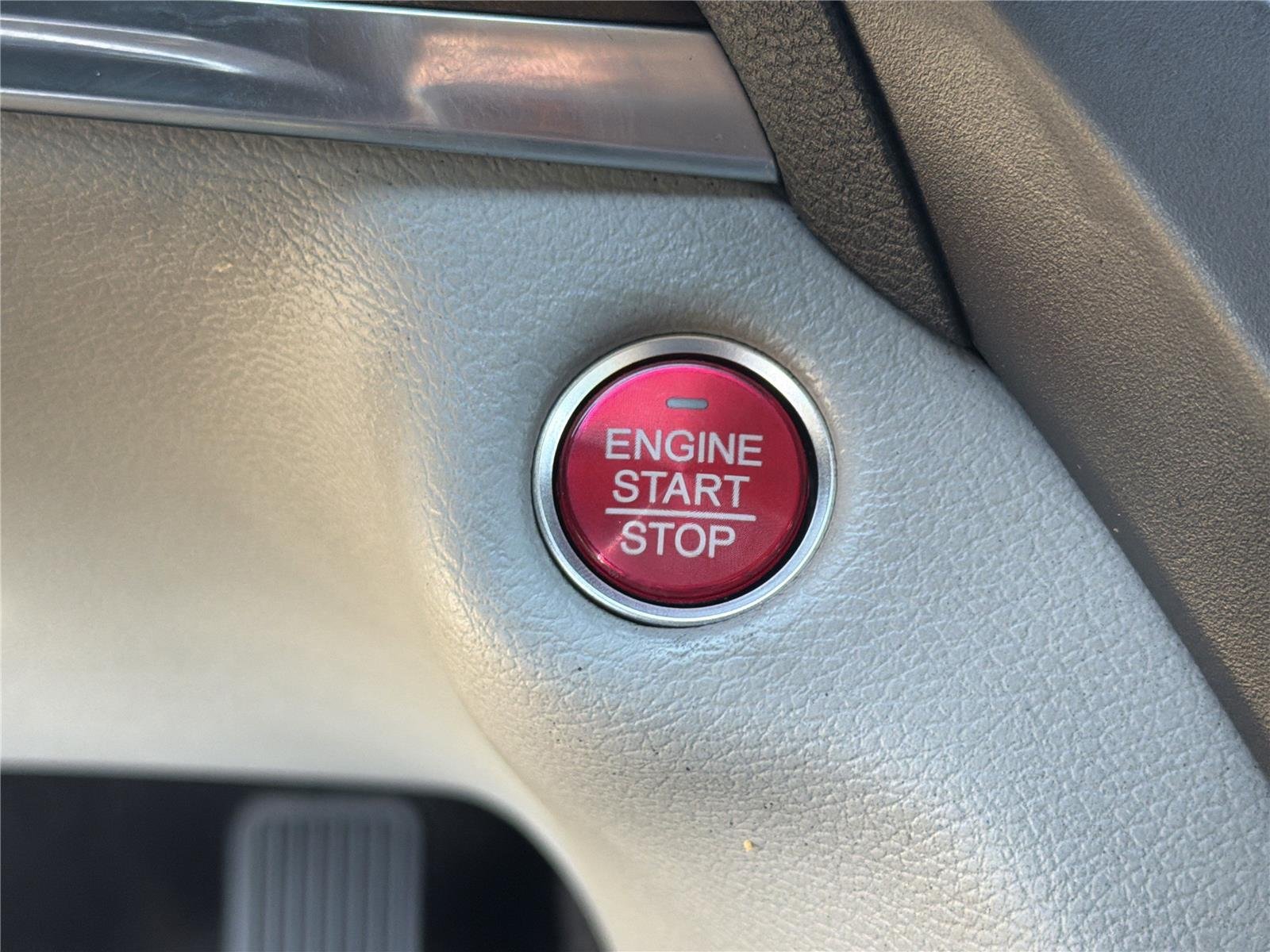 Used 2020 Lunar Silver Metallic Acura w/Technology Pkg image 10
