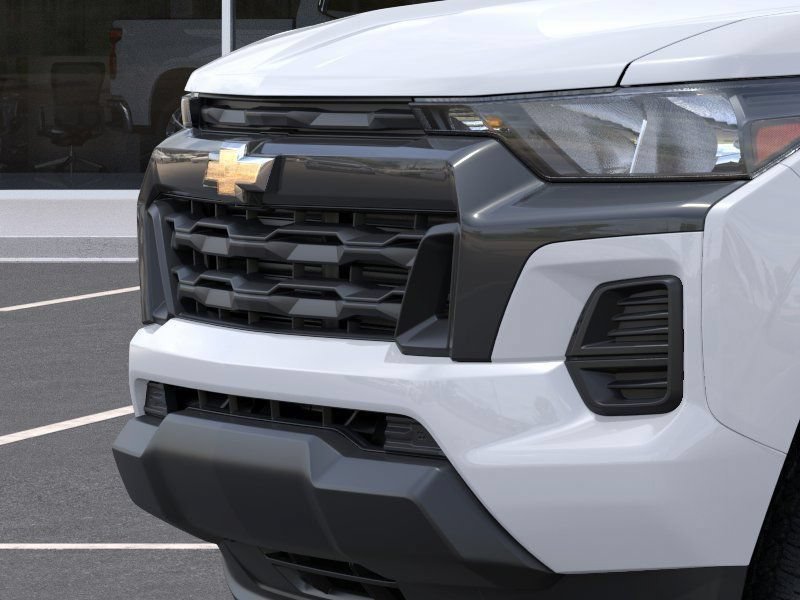 New 2026 Summit White Chevrolet LT image 25