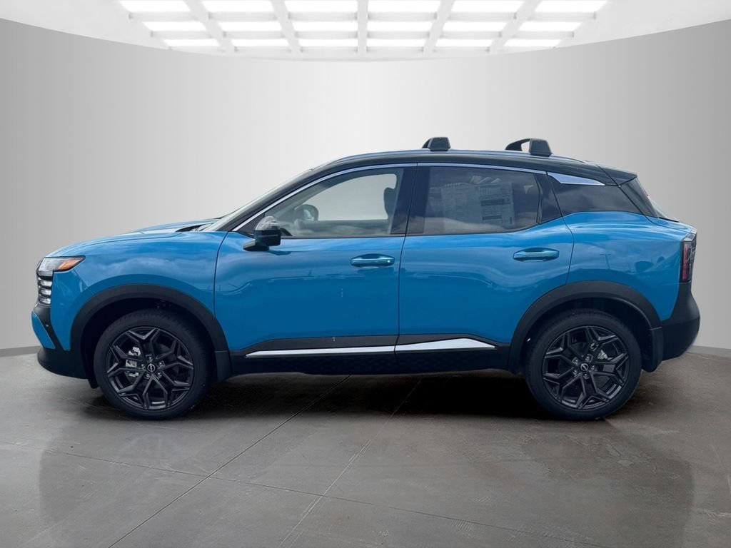 New 2026 Arctic Ice Blue Metallic / Super Black Two-tone Nissan SR image 2