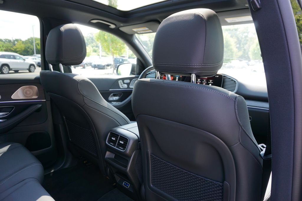 Used 2026 Obsidian Black Metallic Mercedes-Benz GLE 350 image 61