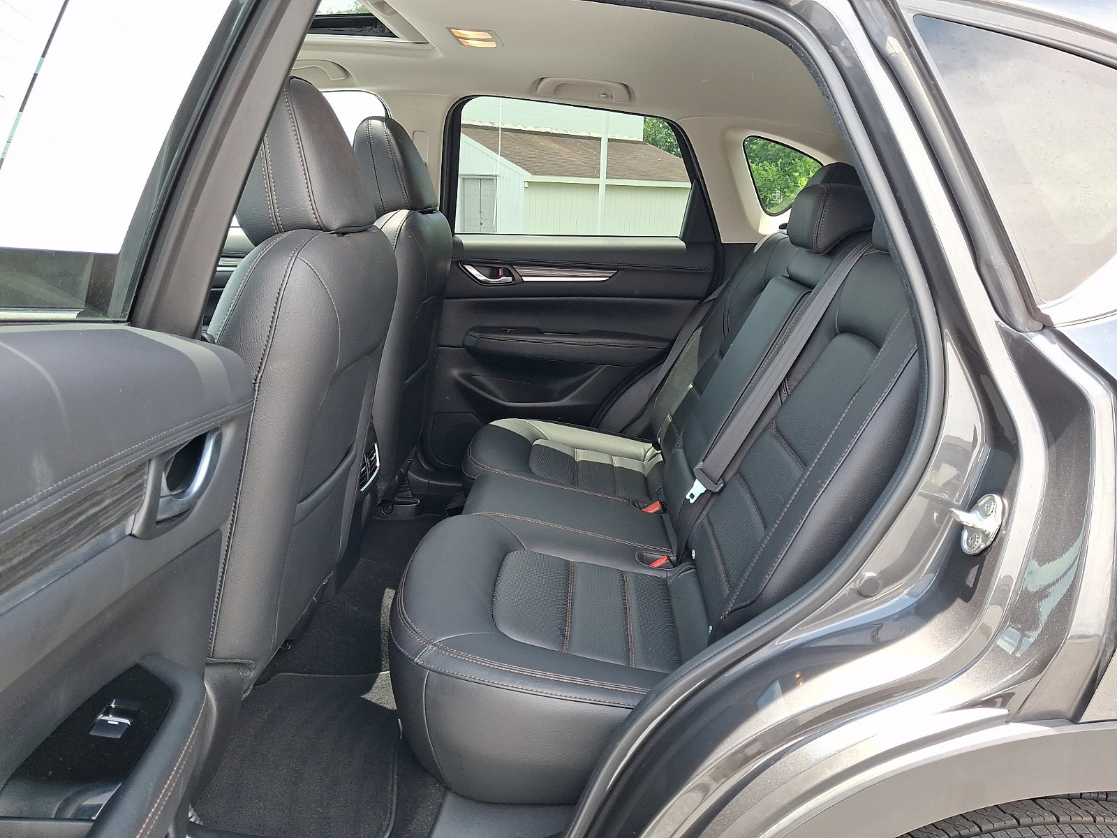 Used 2020 Machine Gray Metallic Mazda Grand Touring image 11