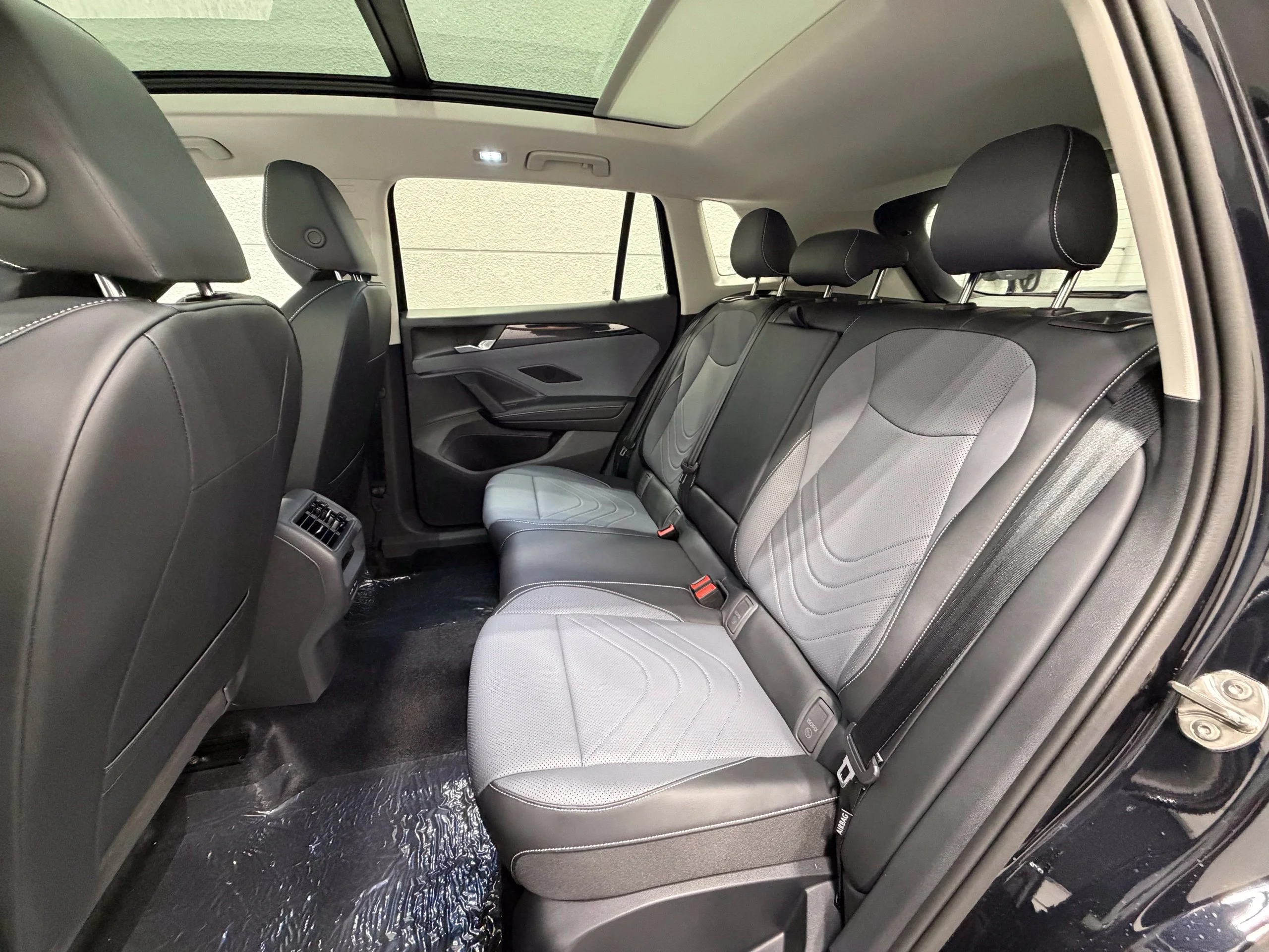 New 2026 Black Volkswagen SE image 24