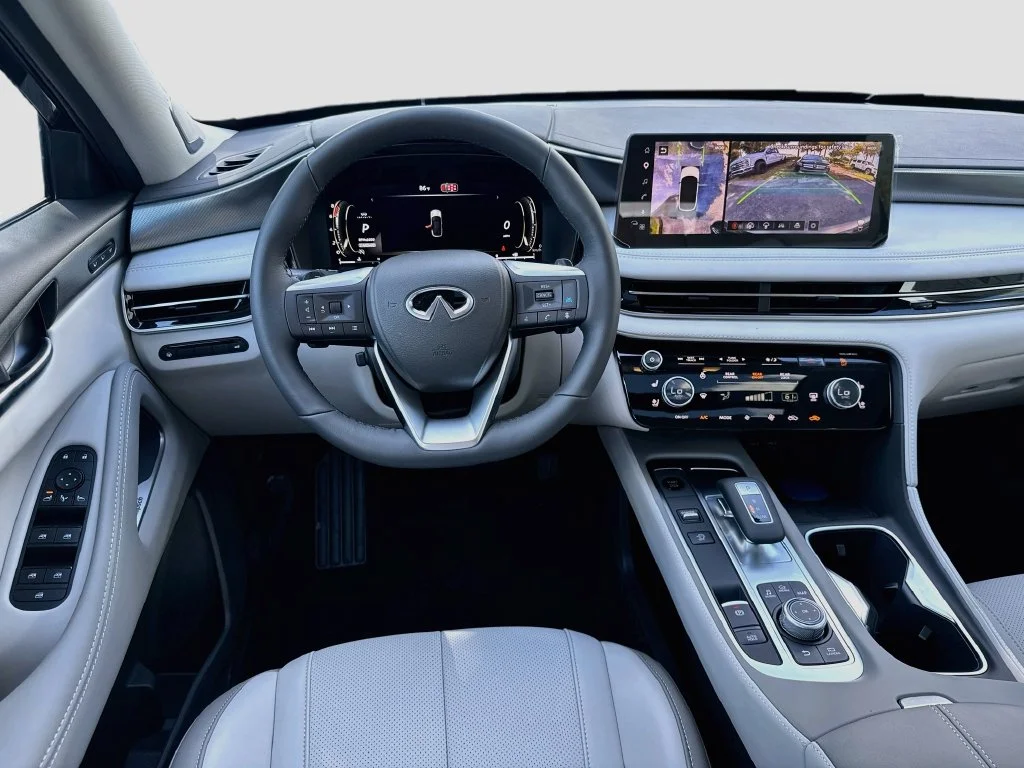 New 2027 Black INFINITI LUXE image 24