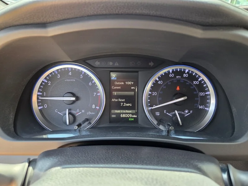 Used 2018 Blizzard Pearl TOYOTA LIMITED PLATINUM V6 AWD image 38