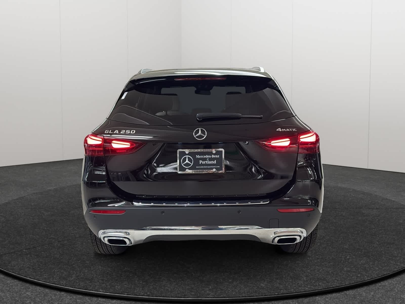 New 2026 Night Black Mercedes-Benz GLA 250 image 6