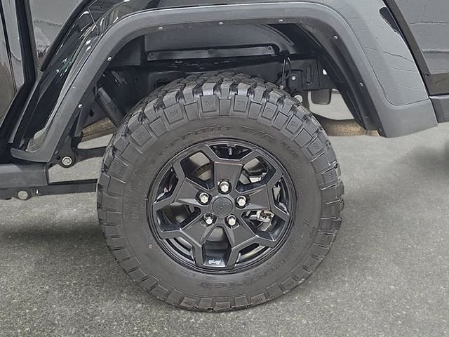 Used 2023 Black Jeep Willys image 32