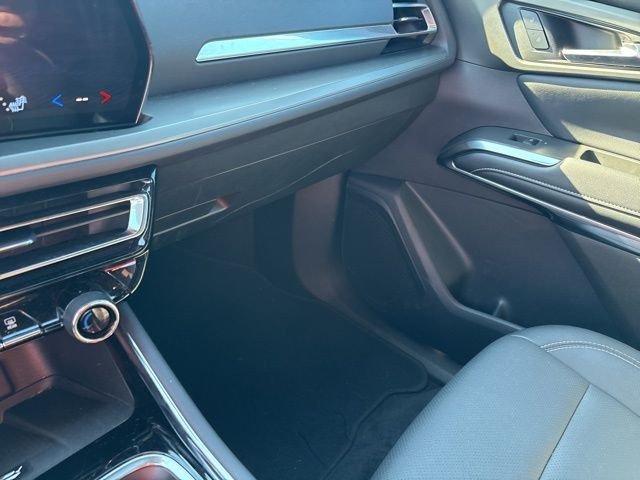 Used 2025 Red Chevrolet LT image 30