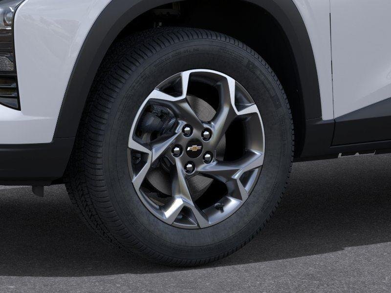 2026 Chevrolet Trax LT - Photo 9