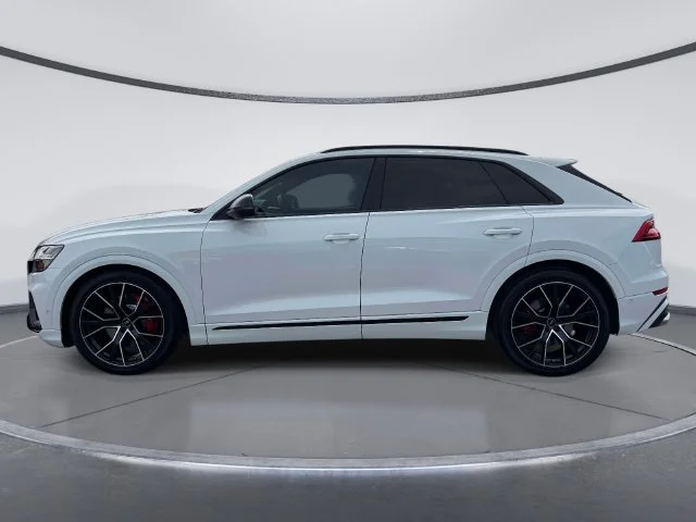Used 2023 White Audi 4.0T Premium Plus image 5