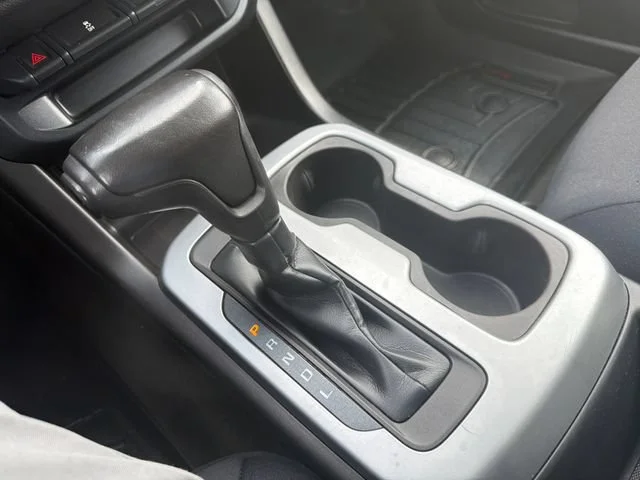 Used 2018 BLACK Chevrolet 4WD LT image 29