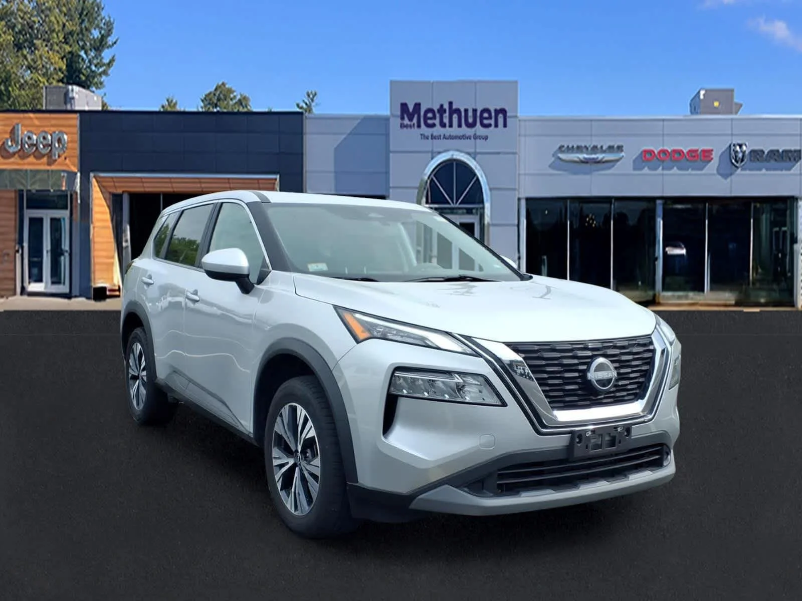2023 Nissan Rogue SV AWD's photo