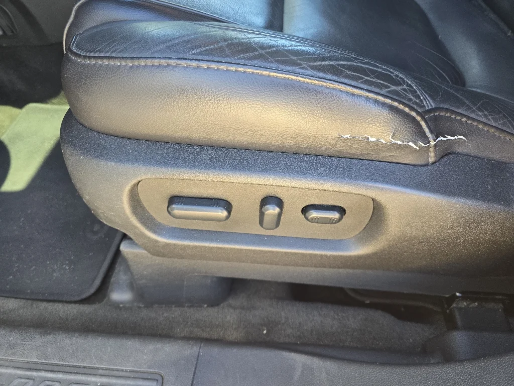Used 2015 Magnetic Metallic Ford XLT image 15