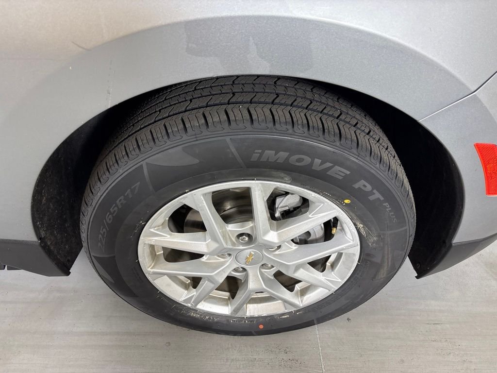 Used 2023 Gray Chevrolet LT image 11