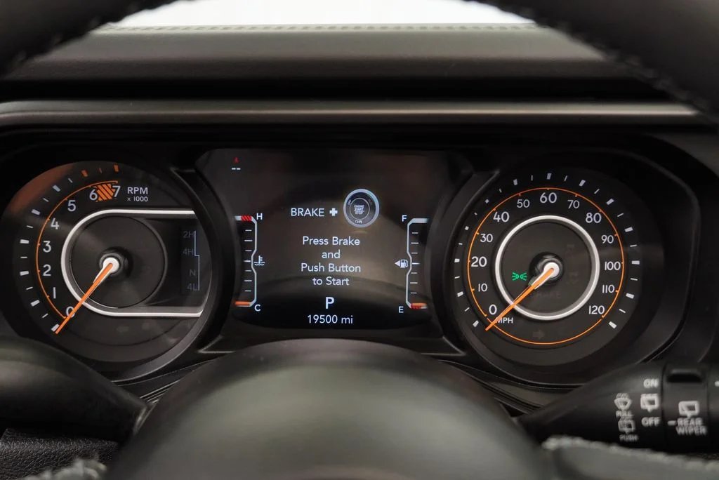 Used 2025  Jeep Rubicon X-Treme Recon image 28