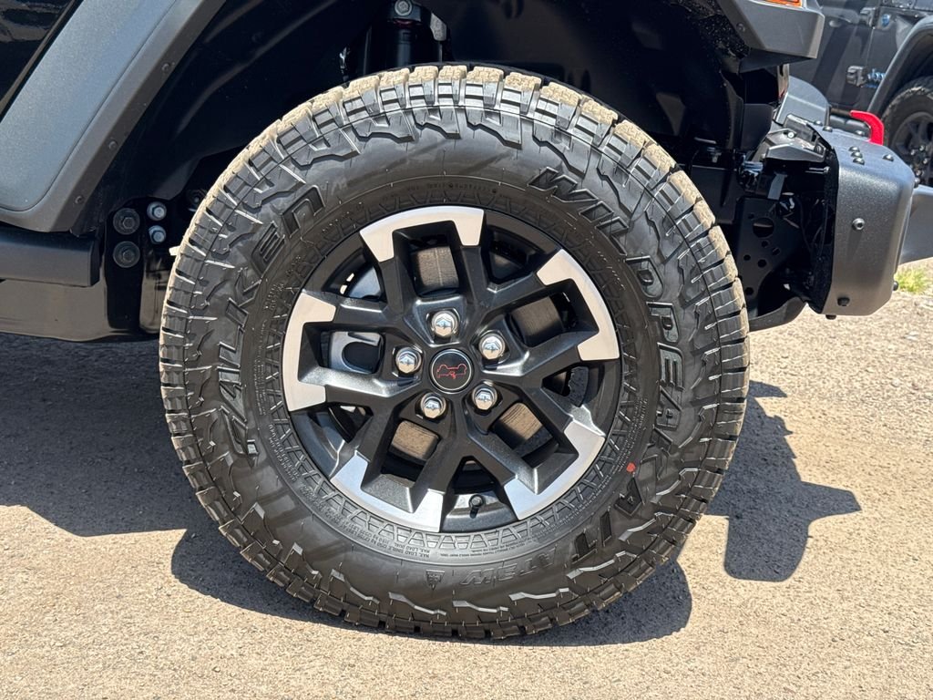 New 2026 Black Clear-Coat Exterior Paint Jeep Shadow Ops image 7
