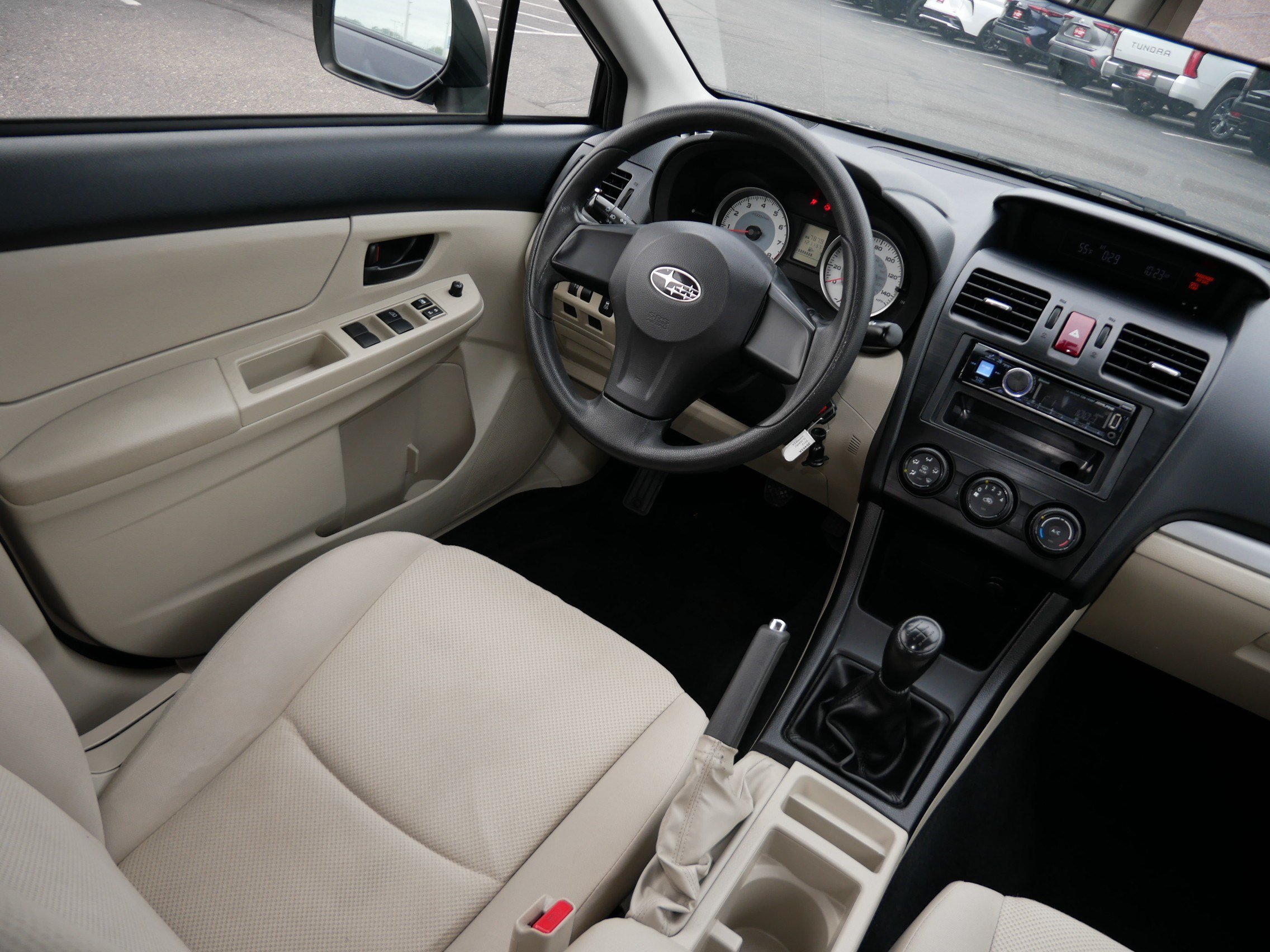 Used 2012 Obsidian Black Pearl Subaru 2.0i image 9