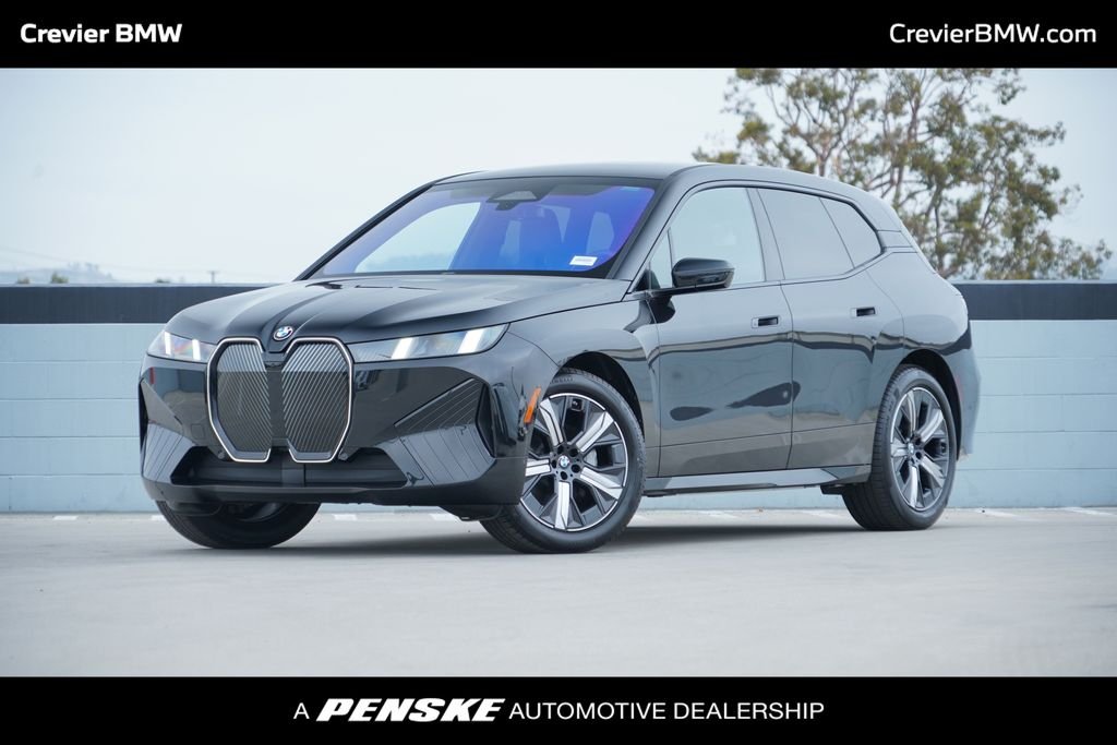 2026 BMW iX xDrive45's photo