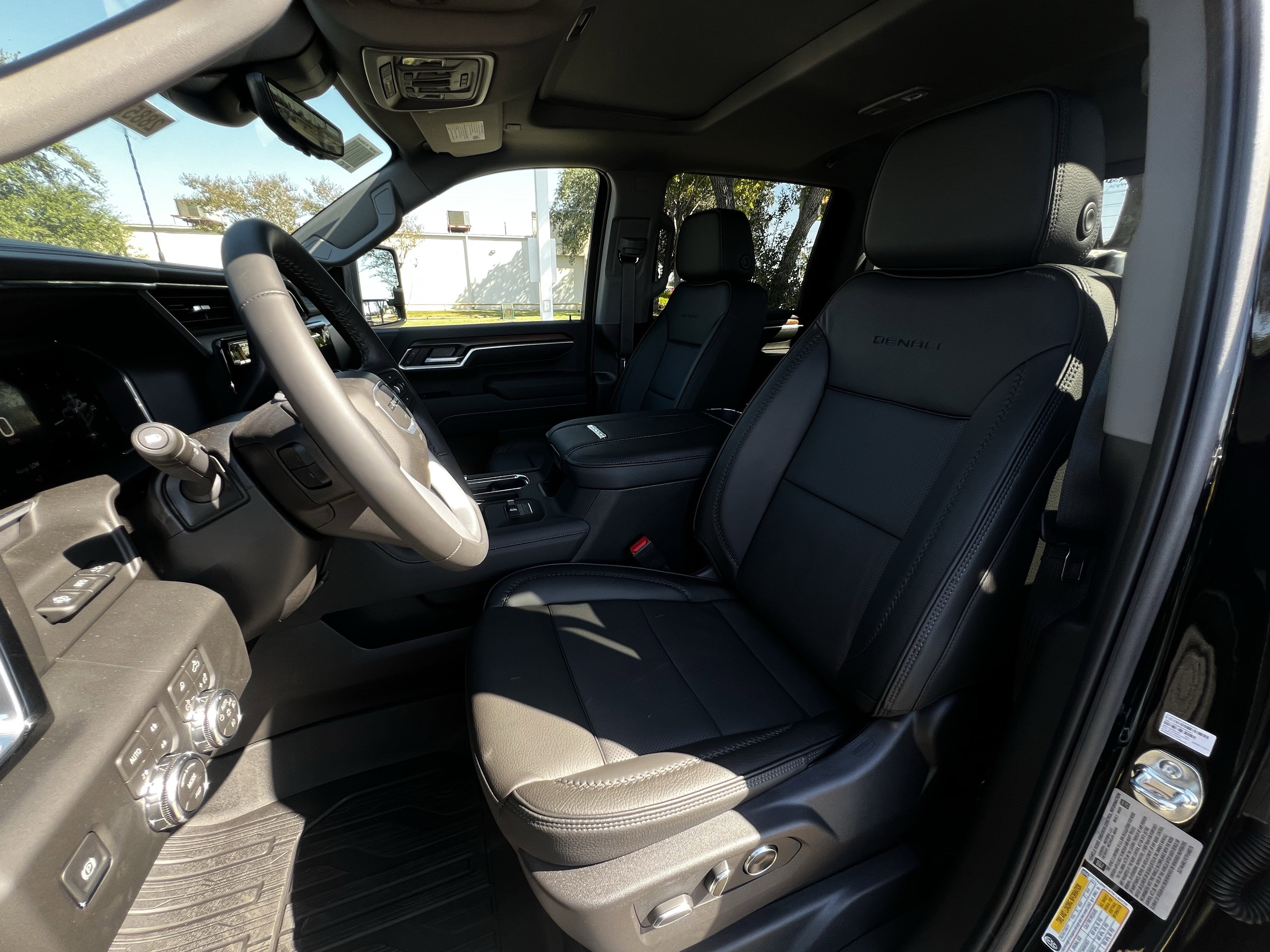 2026 GMC Sierra 2500HD Denali - Photo 21