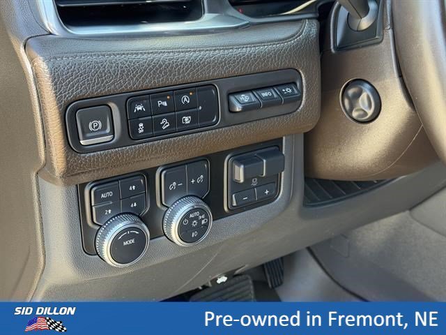 2023 GMC Yukon Denali - Photo 16