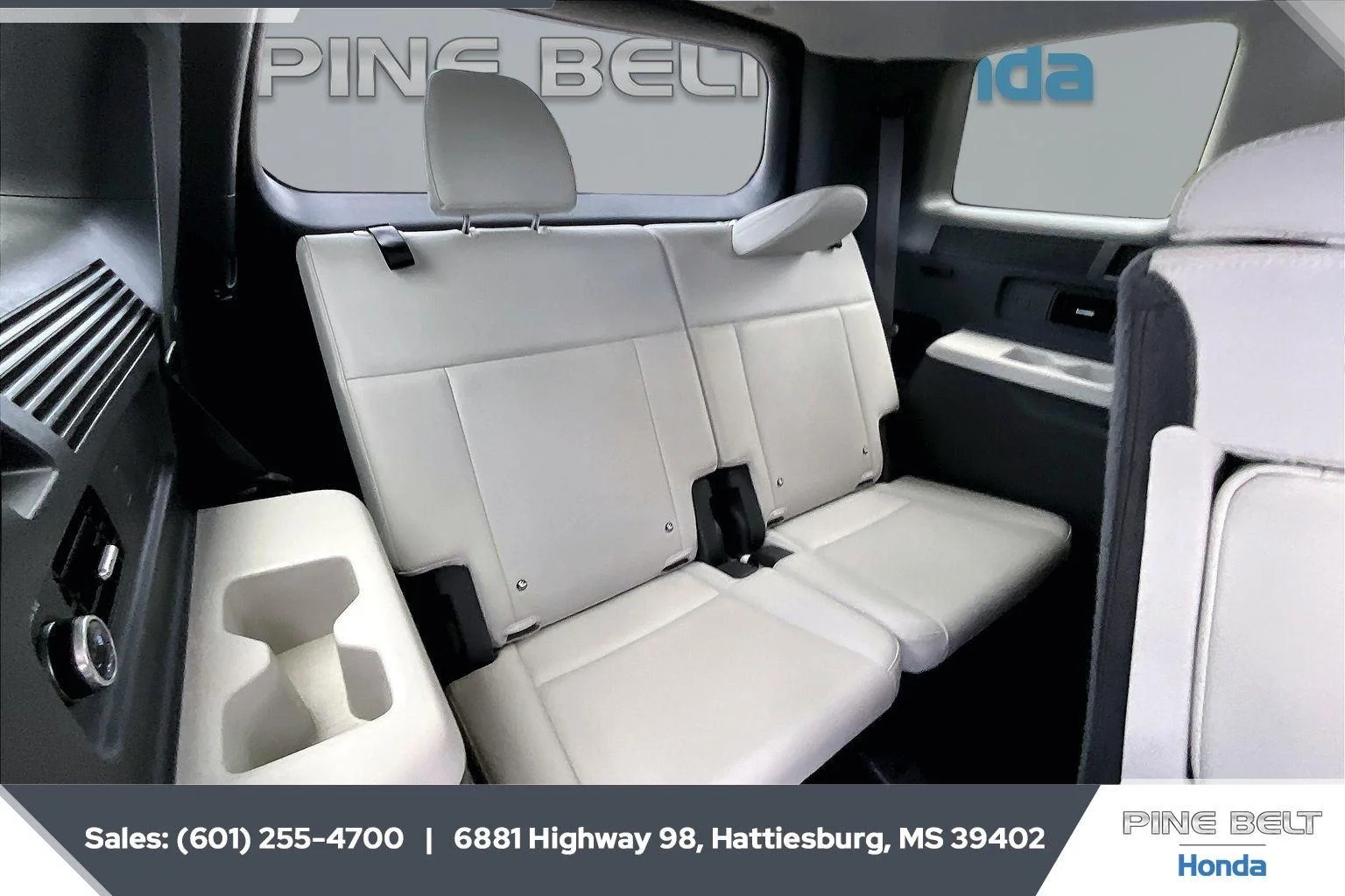 Used 2025 Ecotronic Gray Hyundai SEL image 21