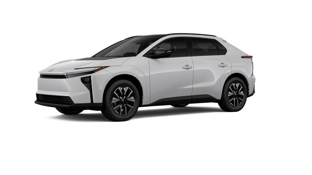 New 2026 Wind Chill Pearl <sup>1</sup> Toyota  XLE image 16