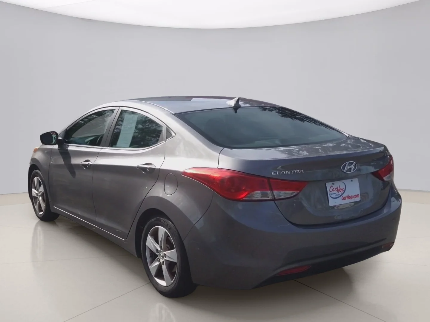 Used 2011 Gray Hyundai GLS image 3