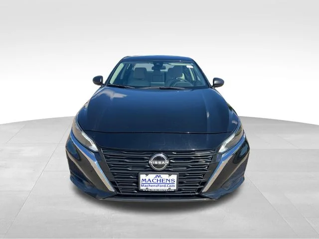 Used 2024 Black Nissan 2.5 SV image 14