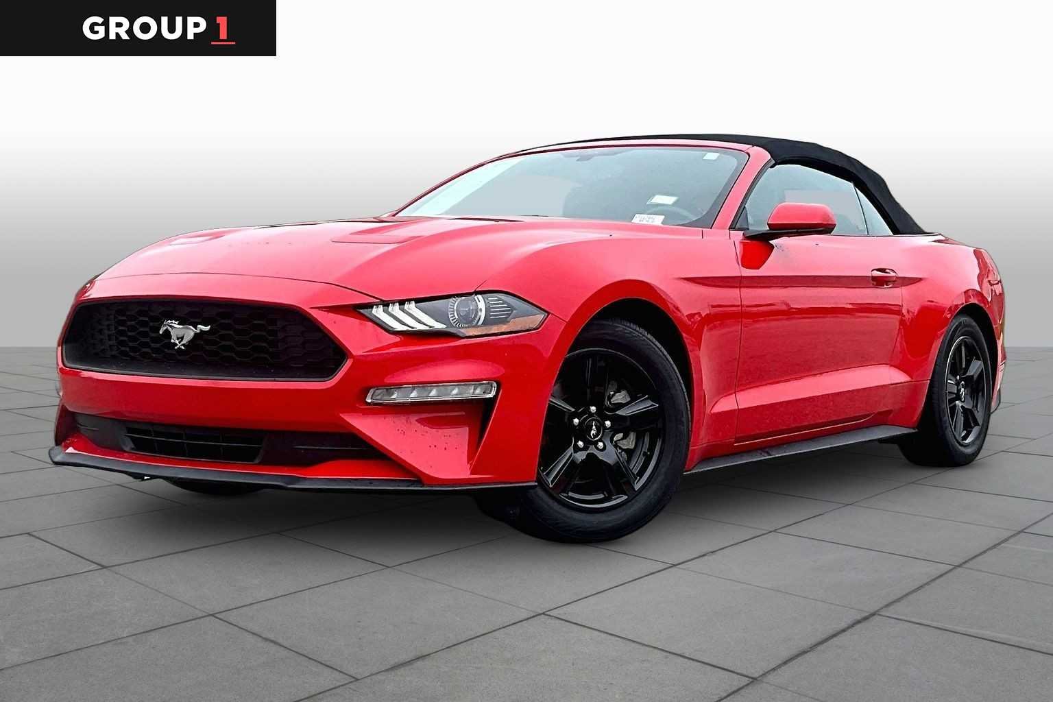 2019 Ford Mustang EcoBoost Convertible's photo