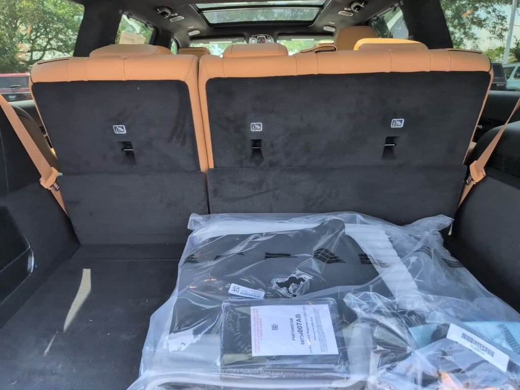 New 2026 Bright White Clearcoat Jeep Summit Reserve image 10