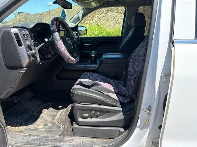 Used 2015 White GMC SLE image 11