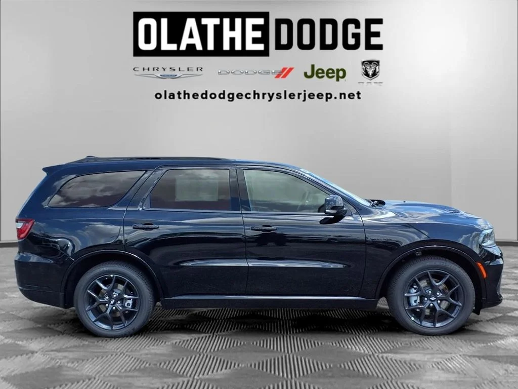 New 2026 DB Black Clearcoat Dodge GT Plus HEMI V8 image 30