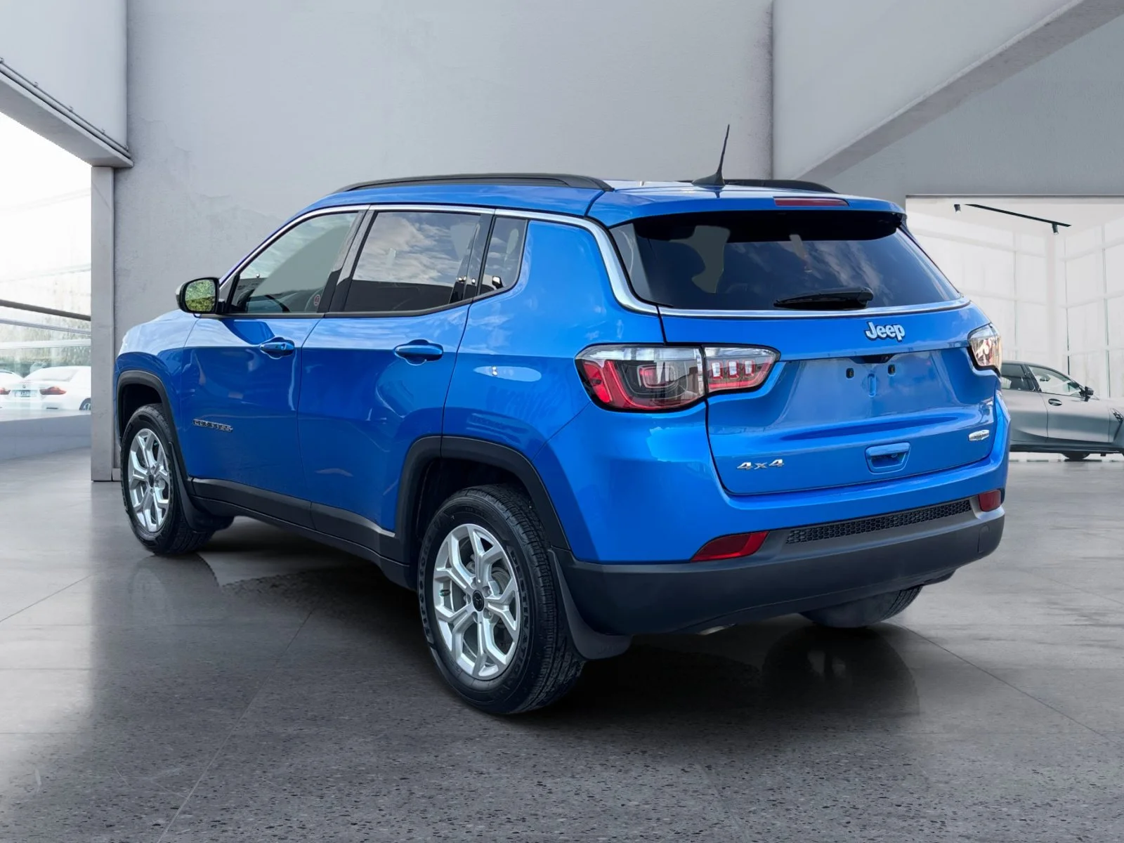 Used 2025 Blue Jeep North image 3