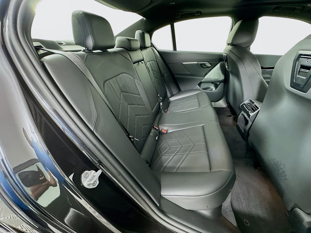 2025 BMW 5 Series 530i - Photo 28