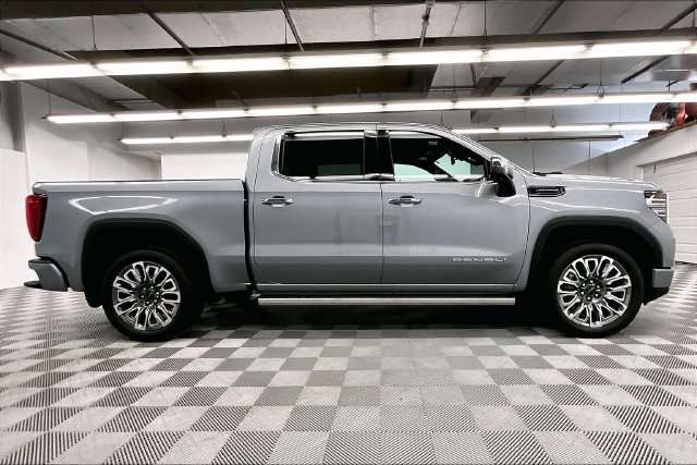 Used 2024 Sterling Metallic GMC Denali Ultimate image 16