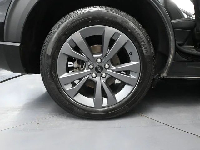 2024 Ford Explorer XLT - Photo 16