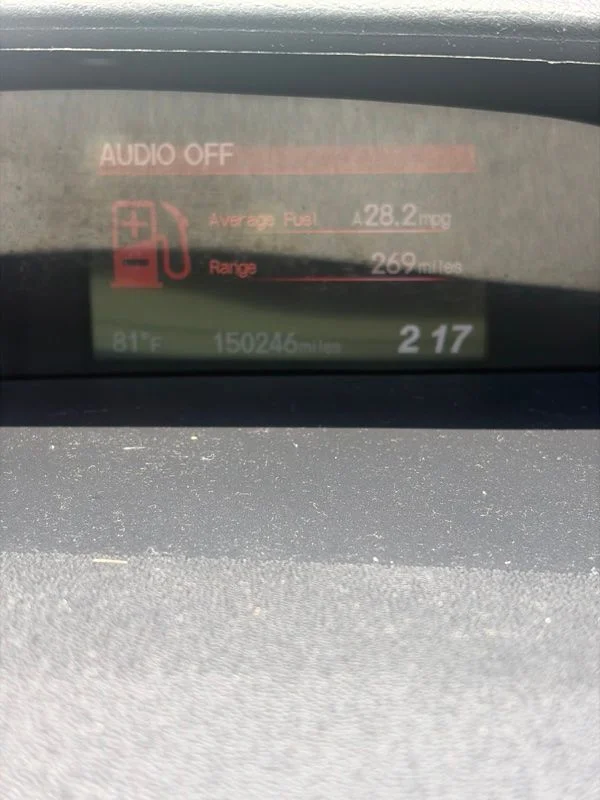 Used 2015  Honda LX image 2