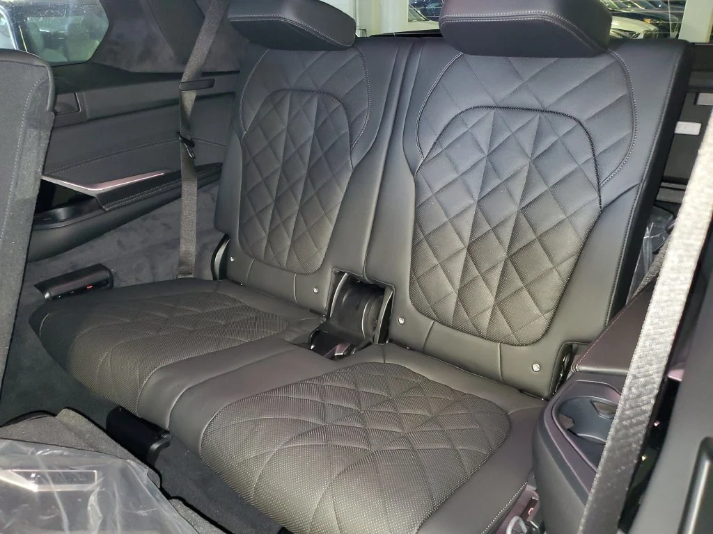New 2027 Skyscraper Grey Metallic BMW xDrive40i image 12