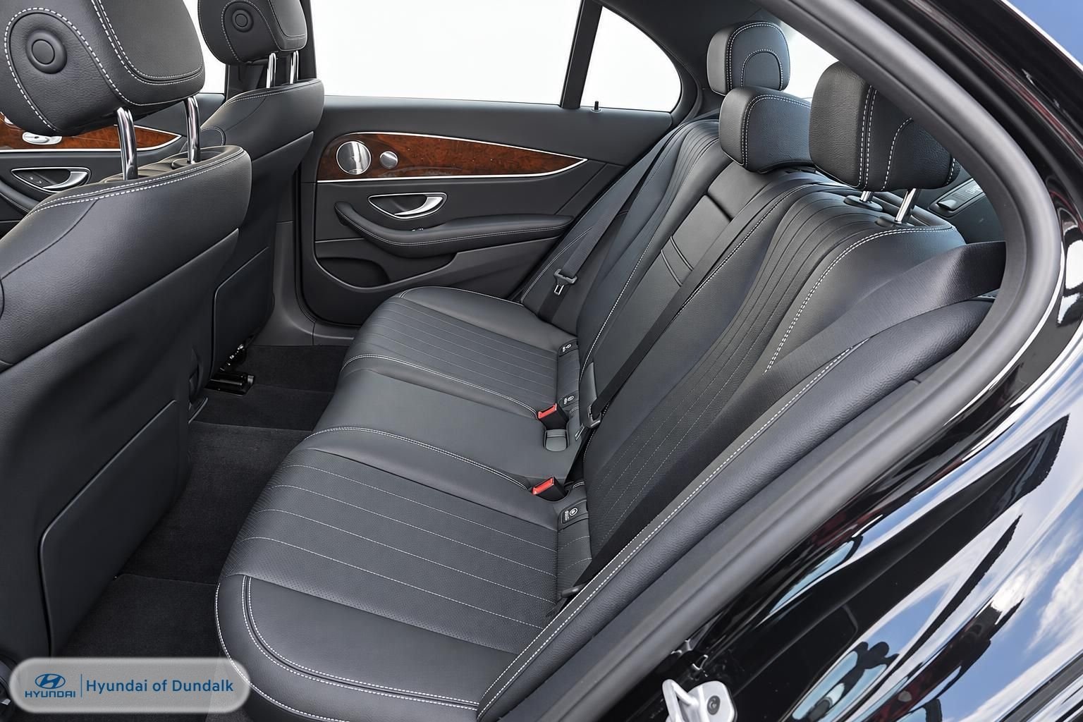 Used 2022 Black Mercedes-Benz E 350 image 9