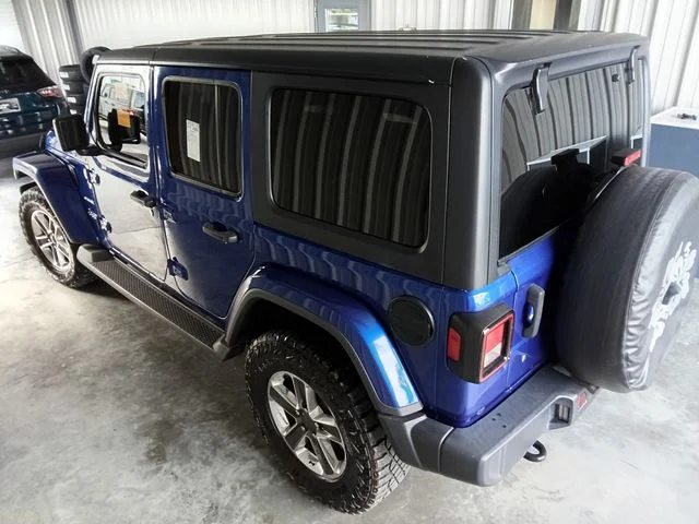 Used 2020 Blue Jeep Unlimited Sahara image 17