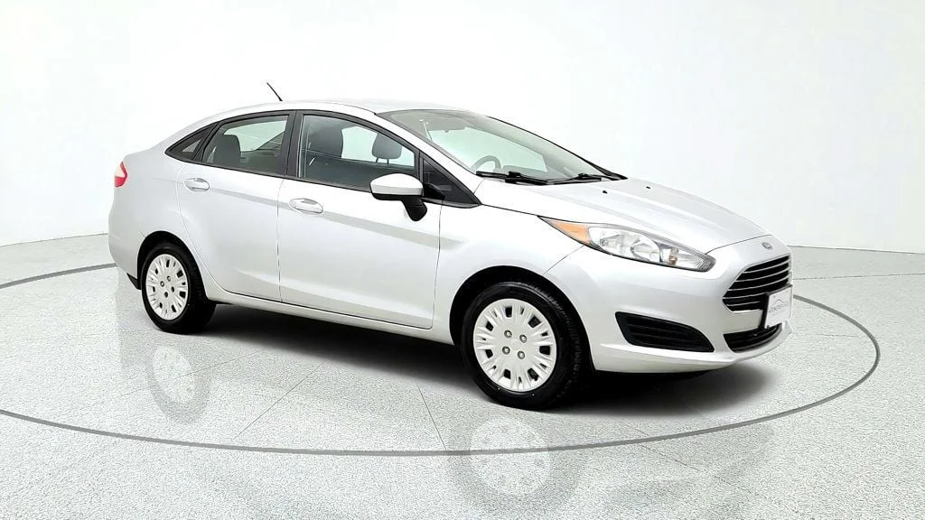 Used 2017 Ingot Silver Ford S Sedan w/ 5-Speed Manual Tranmission image 3