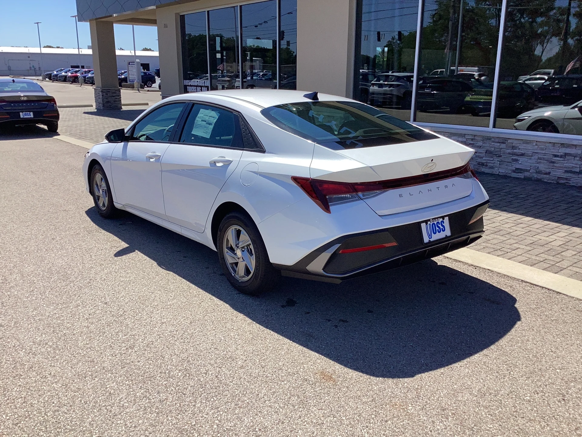 New 2026 Serenity White Pearl Hyundai SE image 12