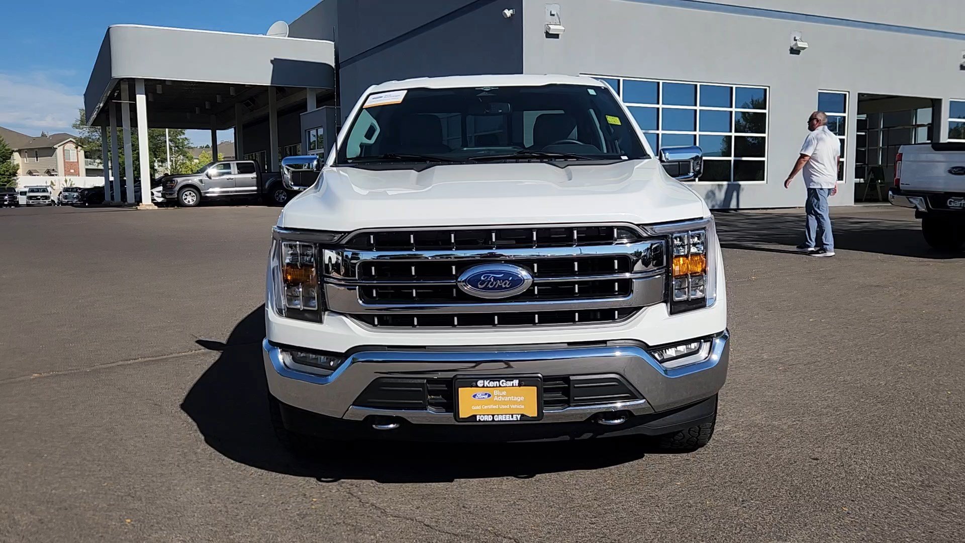 Certified Used 2023 Avalanche Ford LARIAT image 4